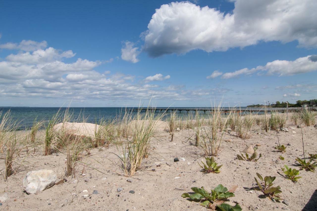 Ferienwohnung Direkt Am Strand Der Ostsee Timmendorfer Strand Luaran gambar